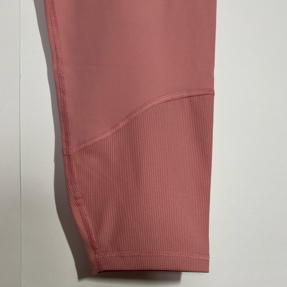 Under Armour Women's Pink Leggings - Picture 6 of 14